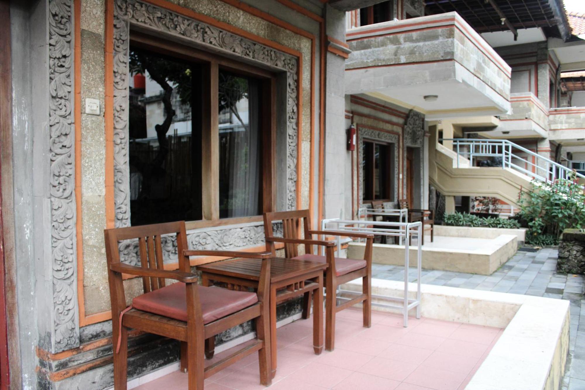 Melasti Kuta Bungalows & Spa Ngoại thất bức ảnh